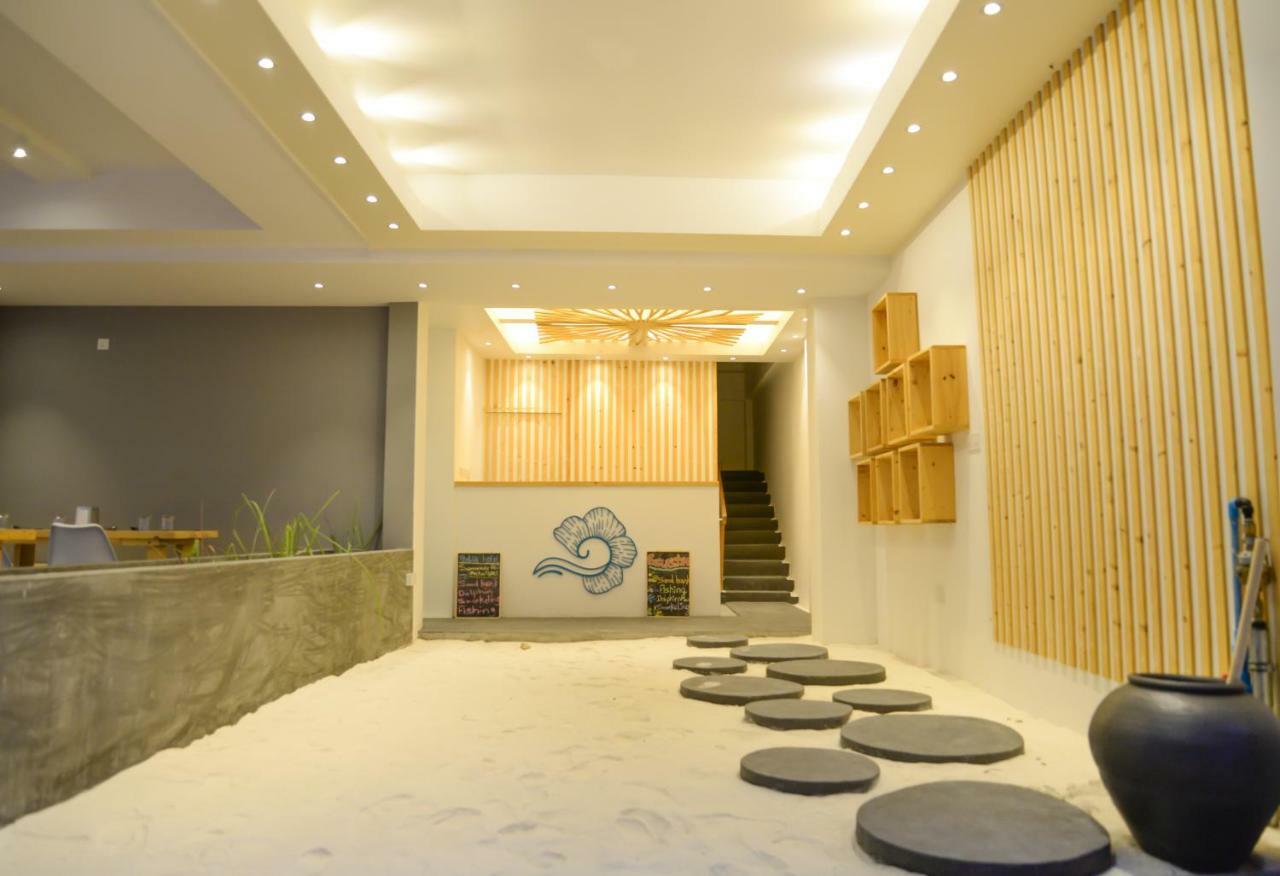 Portia Hotel & Spa Dhiffushi Bagian luar foto